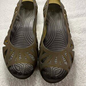 CROCS Women's jelly flats size 7 Adriana Style Olive Green